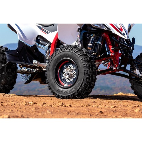 Wide track & Maxxis tyres